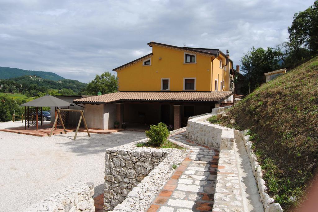 B&B Pascale Cusano Mutri Buitenkant foto